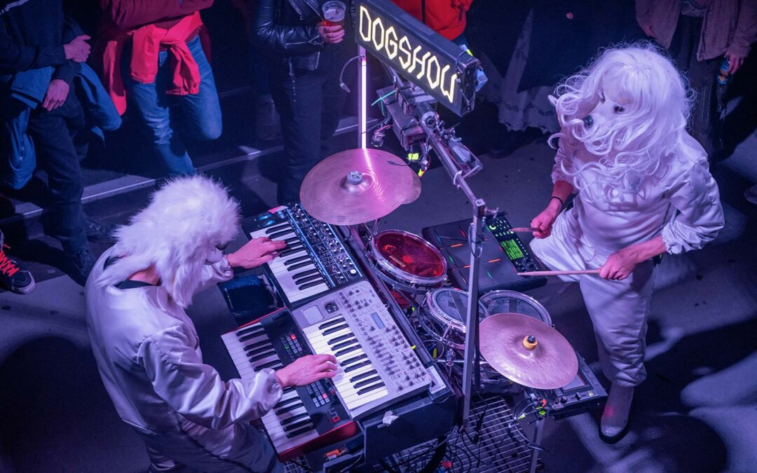 Dogshow + Pre & Post gig DJ sets from MABONMAN