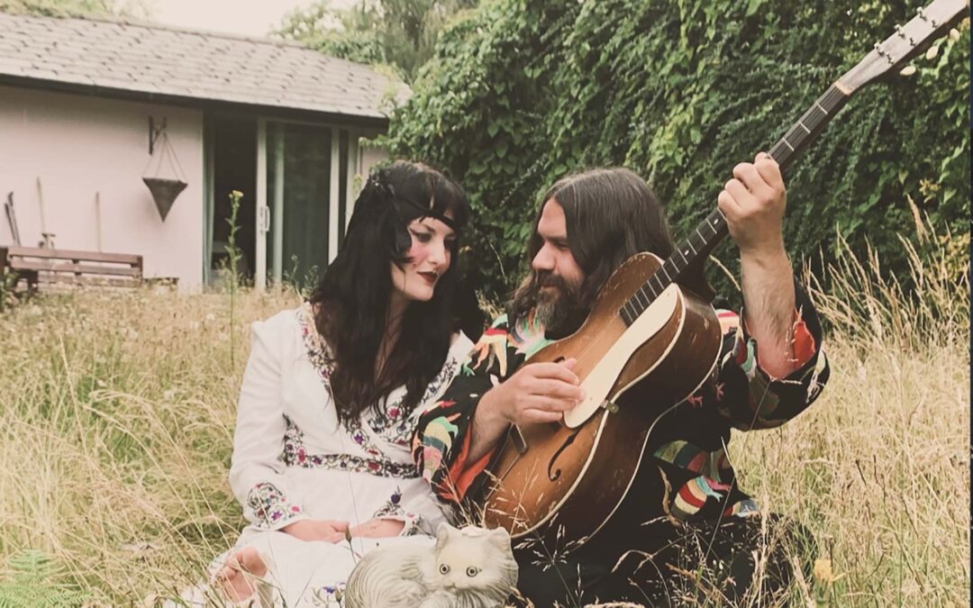 Romeo Stodart & Ren Harvieu